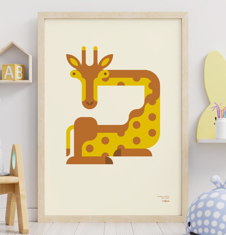 Primer plano de un póster de estilo minimalista de una jirafa apoyado en una pared y en la habitación de un niño.